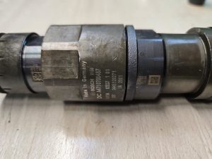 Wtryskiwacz Mercedes Actros 0445120271 A4710700487 - obrazek 2