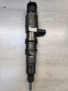 wtryskiwacz 0445120271