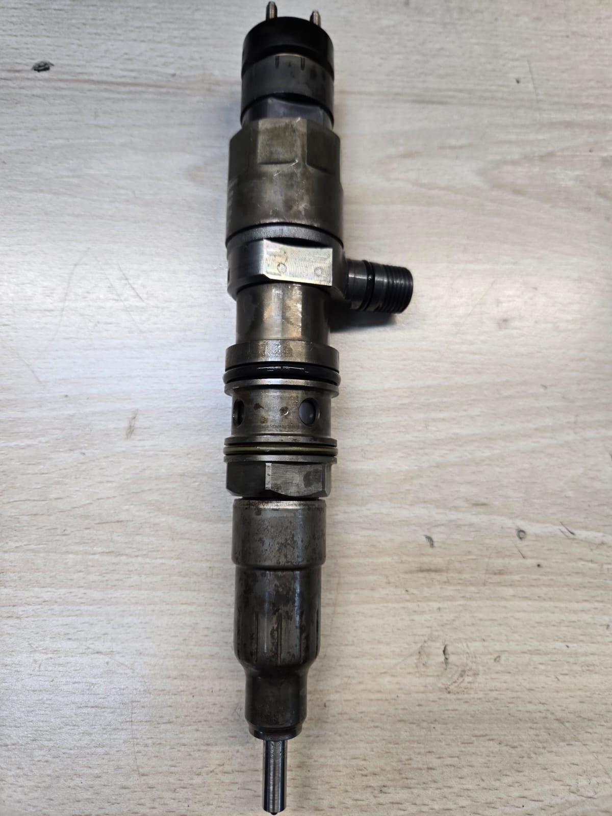 wtryskiwacz 0445120271 wtryskiwacz 0445120271