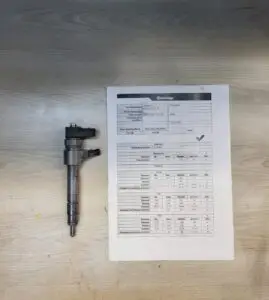 Wtryskiwacz  LT 28 2.8 TDI 0445110081 - obrazek 2